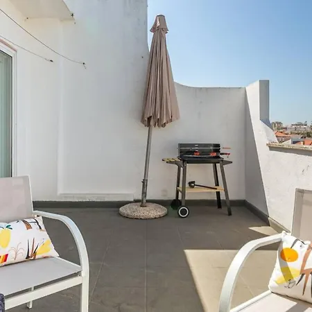 アパート Sandset Beach House - 2 Bedroom Apt With Big Terrace!